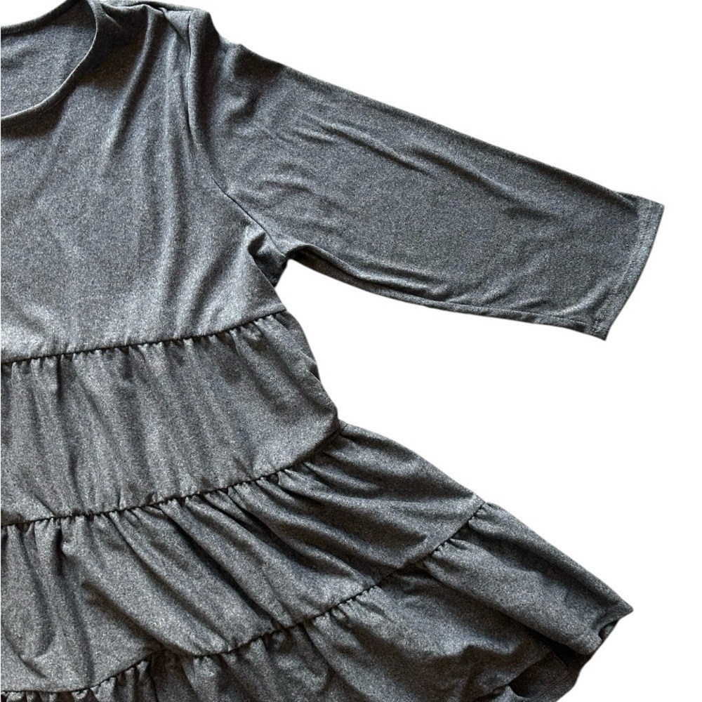 NWOT You & Me (boutique) size 3x Elegant Heather Gray Ruffle Top - Picture 3 of 4
